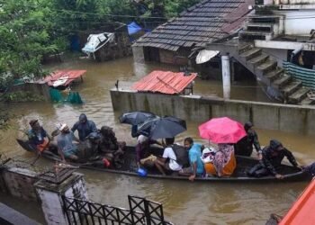 A Political crisis in Congress over Flood Crisis