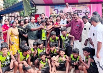 മിനി ഖോ- ഖോ ചാമ്പ്യൻഷിപ്പ് തൃശ്ശൂരും പാലക്കാടും ജേതാക്കൾ.