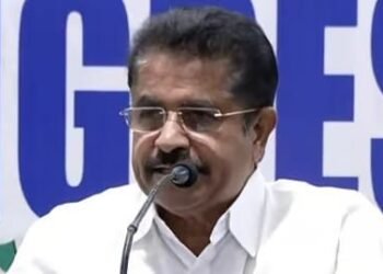 Political pressure on UDF,                      Not to go back says CM