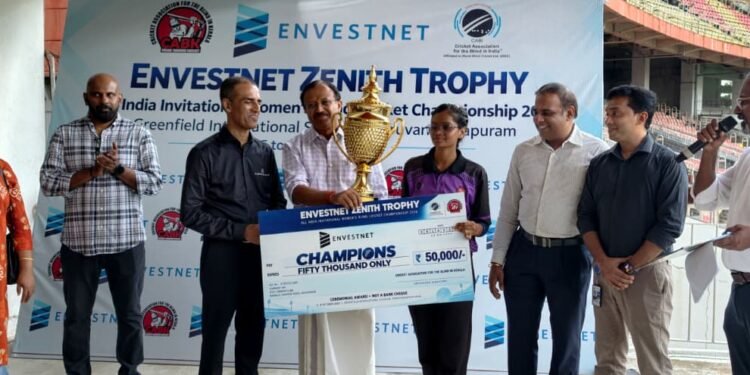 കാഴ്ചപരിമിതരായ വനിതകളുടെ ക്രിക്കറ്റ്: ഗുജറാത്തിന് സെനിത് ട്രോഫി